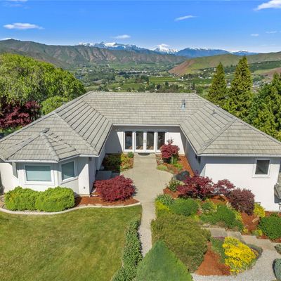 3590 Westridge Pl, Wenatchee, WA 98801