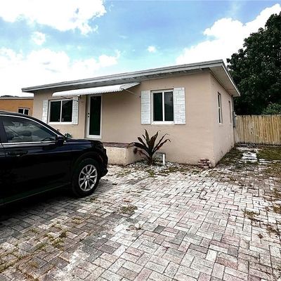 367 E 46 Th St, Hialeah, FL 33013