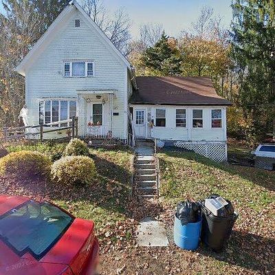 37 Bridge St, Monson, MA 01057