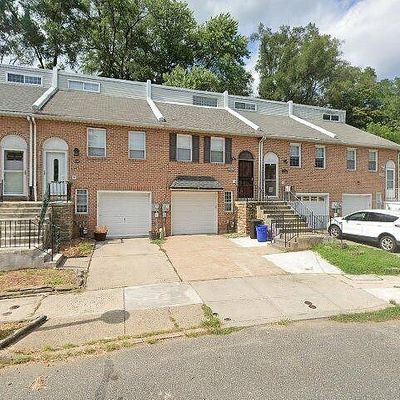 3704 Vale Ln, Philadelphia, PA 19114