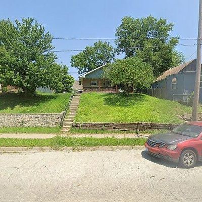 3709 Woodland Ave, Kansas City, MO 64109