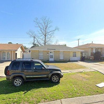 3712 W Louisiana State Dr, Kenner, LA 70065