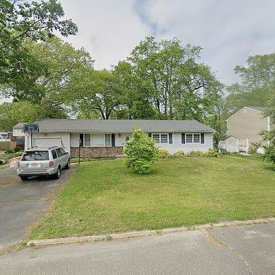 307 Riviera Dr, Forked River, NJ 08731