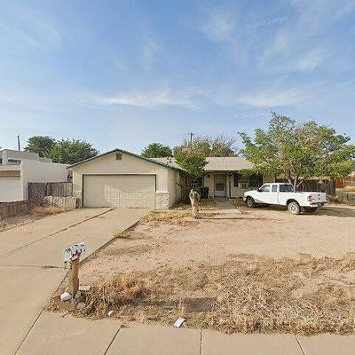 309 Russell St, Carlsbad, NM 88220