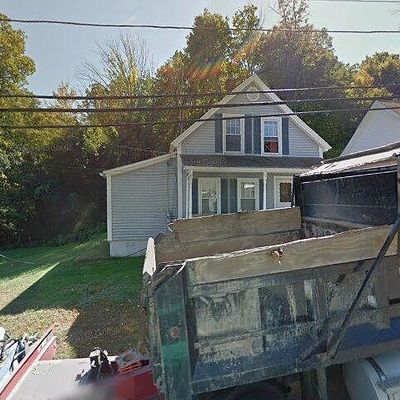 31 1 St St, Worcester, MA 01602
