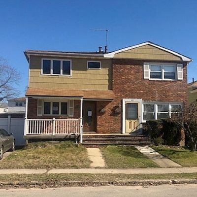 310 Graham Ave, Staten Island, NY 10314