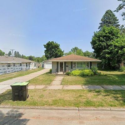 310 S Adams St, Oconto Falls, WI 54154