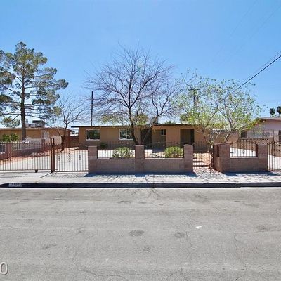 3136 Jansen Ave, Las Vegas, NV 89101