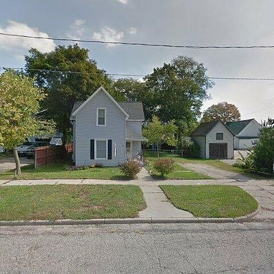 314 Lewis St, Belding, MI 48809