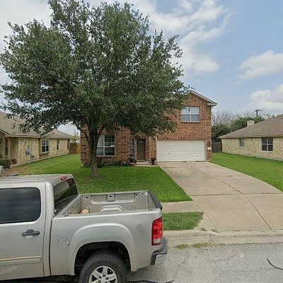315 Gainer Dr, Hutto, TX 78634
