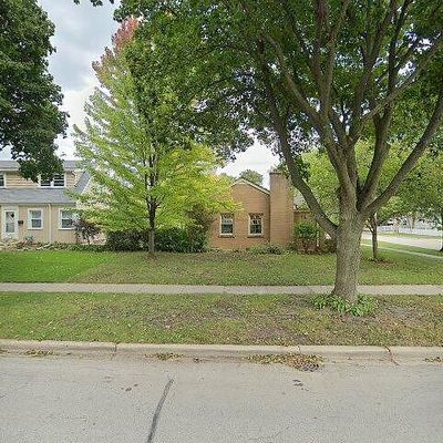 317 S Vail Ave, Arlington Heights, IL 60005