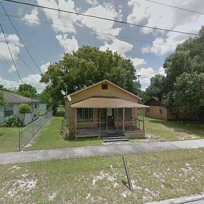 319 Oak St, Auburndale, FL 33823