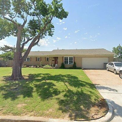 32 Sw 50 Th St, Lawton, OK 73505