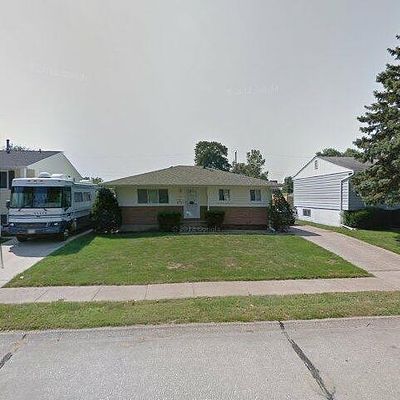 320 39 Th Ave, East Moline, IL 61244