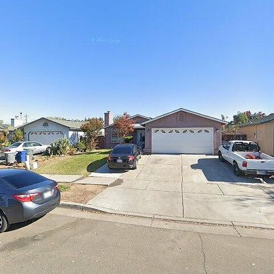 320 La Mesa Ct, Merced, CA 95341