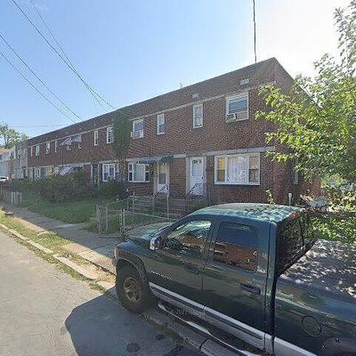 3202 Mitchell St, Camden, NJ 08105