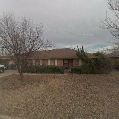 3217 Normandy Dr, Sherman, TX 75090