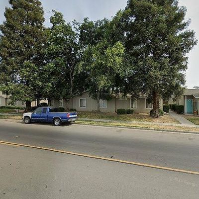 3235 W Clinton Ave, Fresno, CA 93722