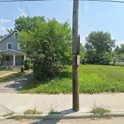 3245 E 116 Th St, Cleveland, OH 44120