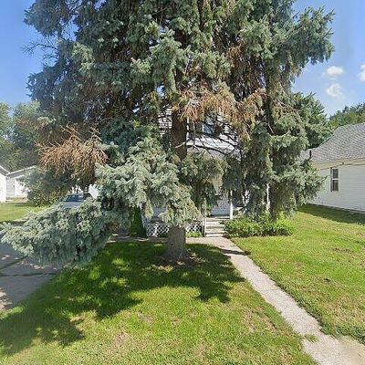 326 23 Rd Pl, Clinton, IA 52732