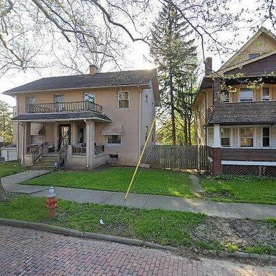 3270 E 103 Rd St, Cleveland, OH 44104