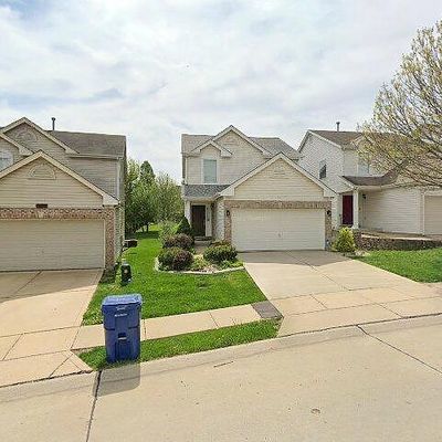 404 Summit Place Ct, Fenton, MO 63026