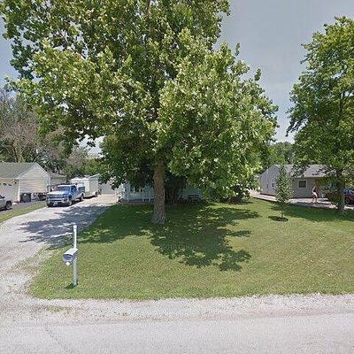 406 E Benham St, Tolono, IL 61880