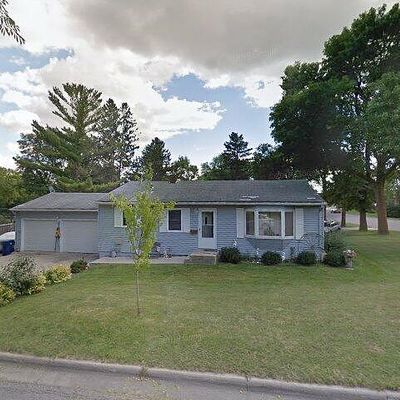 408 E Cherry Ave, Fergus Falls, MN 56537