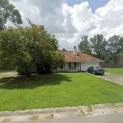 408 Pecan Park Dr, Bay Saint Louis, MS 39520