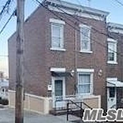 41 Moquette Row S, Yonkers, NY 10703