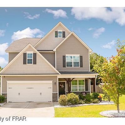 4107 Hunting Path Dr, Hope Mills, NC 28348