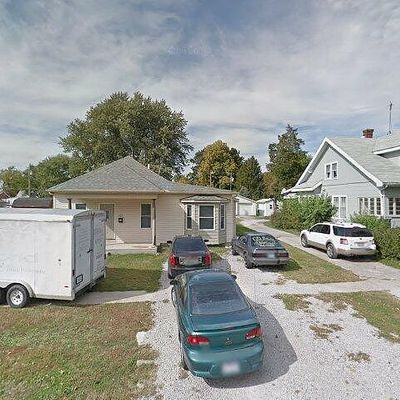 413 E Maple St, Gillespie, IL 62033