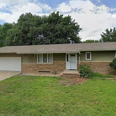 414 W 5 Th Ave, Buhler, KS 67522