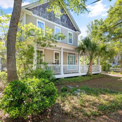 415 N Burrington Ave, Southport, NC 28461