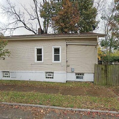 4186 Walsh St, Saint Louis, MO 63116