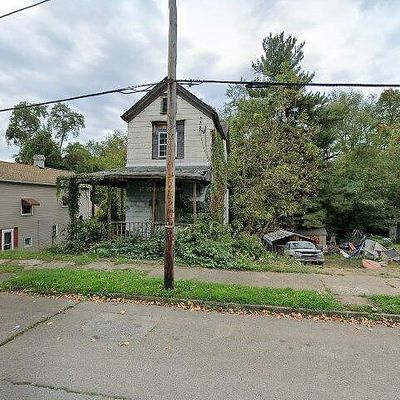 420 N 5 Th St, Martins Ferry, OH 43935