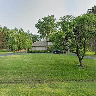 421 Brookmont Ln, North Barrington, IL 60010