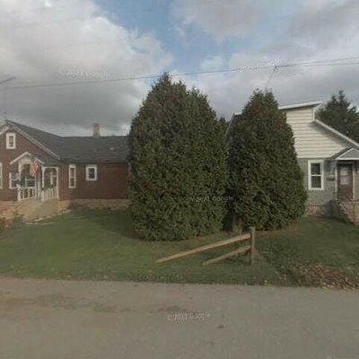 4218 8 Th St, Menominee, MI 49858