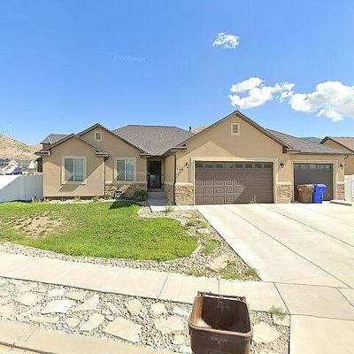 4228 N Sleeping Hollow Dr, Eagle Mountain, UT 84005