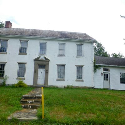 424 Niantic Rd, Barto, PA 19504