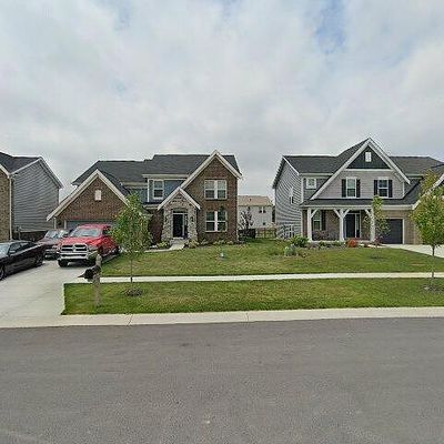 4242 Indigo Run Dr, Indianapolis, IN 46239