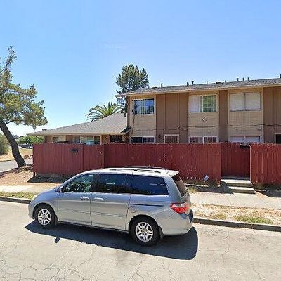 425 Baylor Dr #2, Vallejo, CA 94589