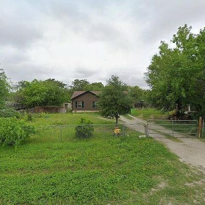 430 Waxwing Dr, Poteet, TX 78065