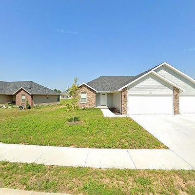 433 E Melton Rd, Ozark, MO 65721