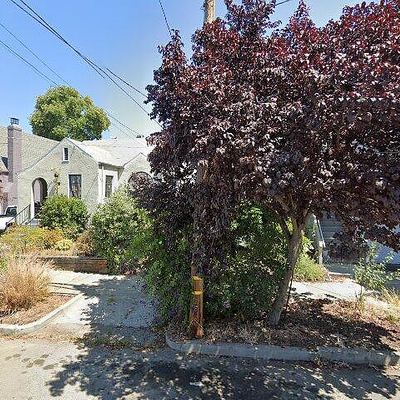 4336 Fleming Ave, Oakland, CA 94619