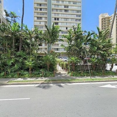 435 Seaside Ave #209, Honolulu, HI 96815