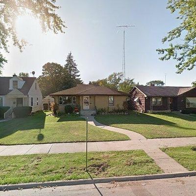 437 S Nelson Ave, Kankakee, IL 60901