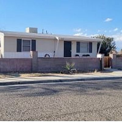 437 N Helena St, Ridgecrest, CA 93555