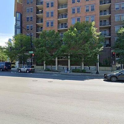 437 W Division St #416, Chicago, IL 60610