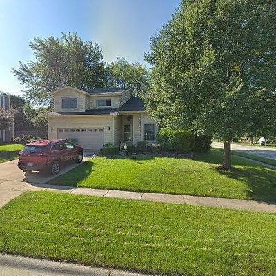 4399 Bluebird Ct, Gurnee, IL 60031